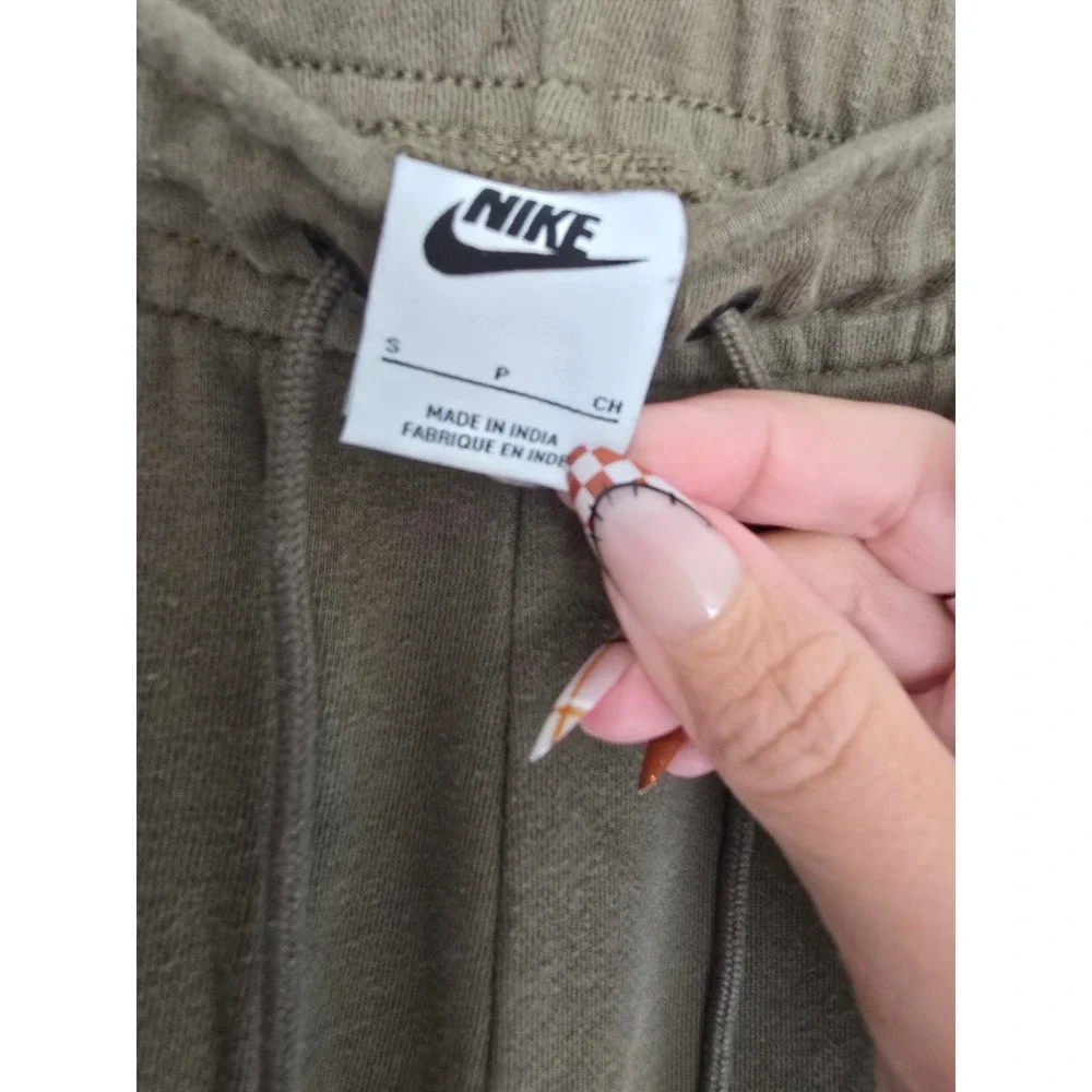 Nike Olive‎ Green Jogger Sweatpants Drawstring Waist Logo Small Women